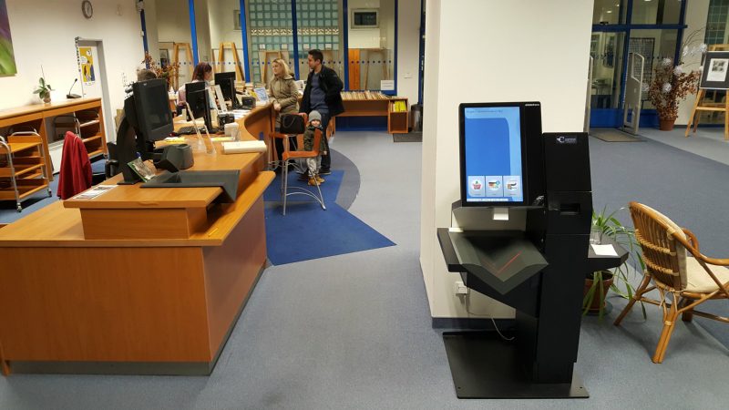 Hybrid self-check in Karlovy Vary